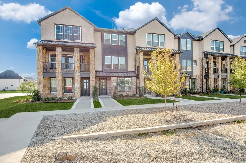 3730 Pelican Rest Way Arlington TX 76005