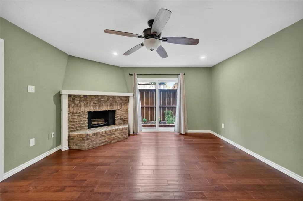 5626 Preston Oaks Road Dallas TX 75254