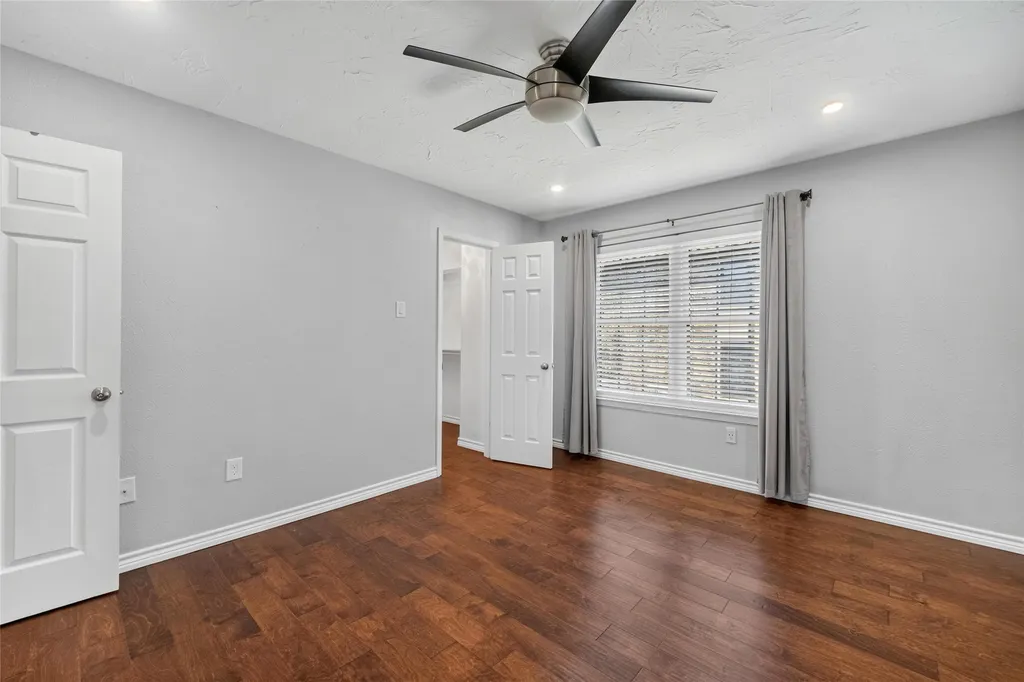 5626 Preston Oaks Road Dallas TX 75254