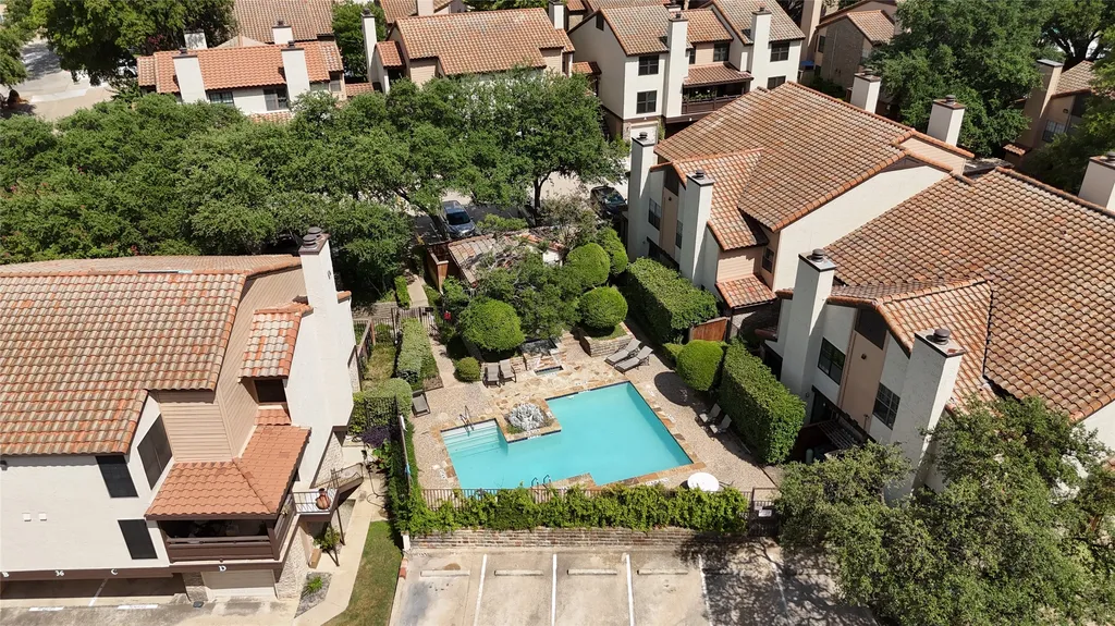 5626 Preston Oaks Road Dallas TX 75254