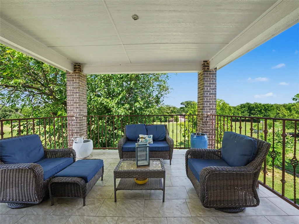 6701 Nauert Road Forest Hill TX 76140