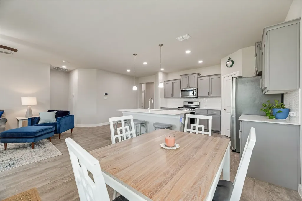 517 Frenchpark Drive Fort Worth TX 76052
