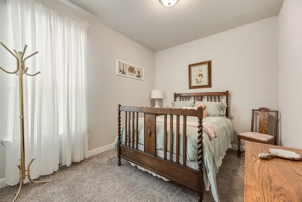517 Frenchpark Drive Fort Worth TX 76052