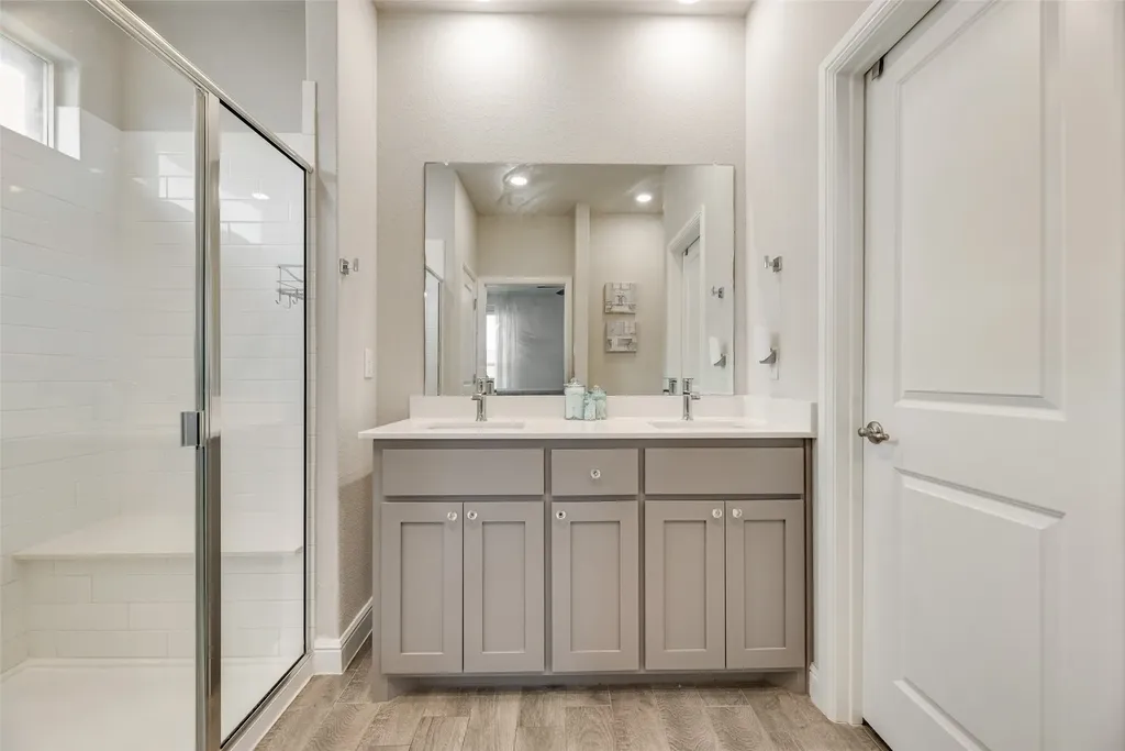517 Frenchpark Drive Fort Worth TX 76052