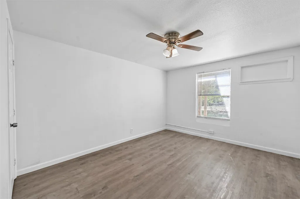 120 E Monterey Street Denison TX 75021