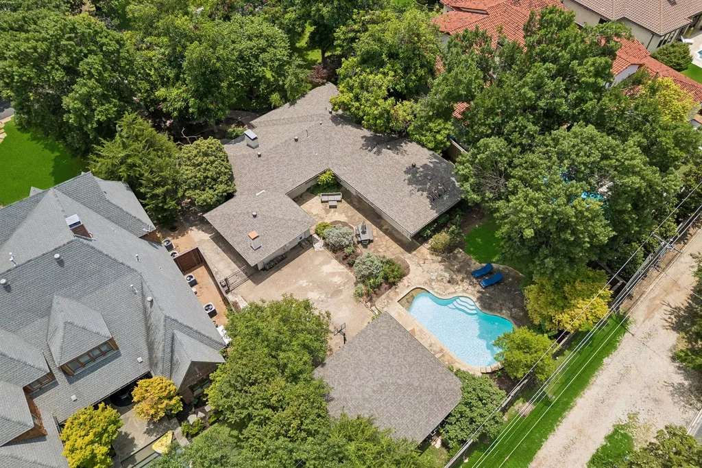 8423 Santa Clara Drive Dallas TX 75218