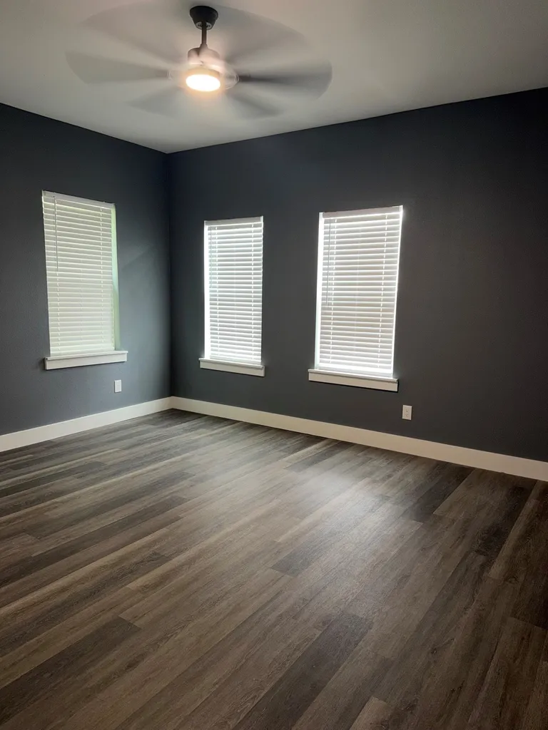 405 E Evans Street Hearne TX 77859
