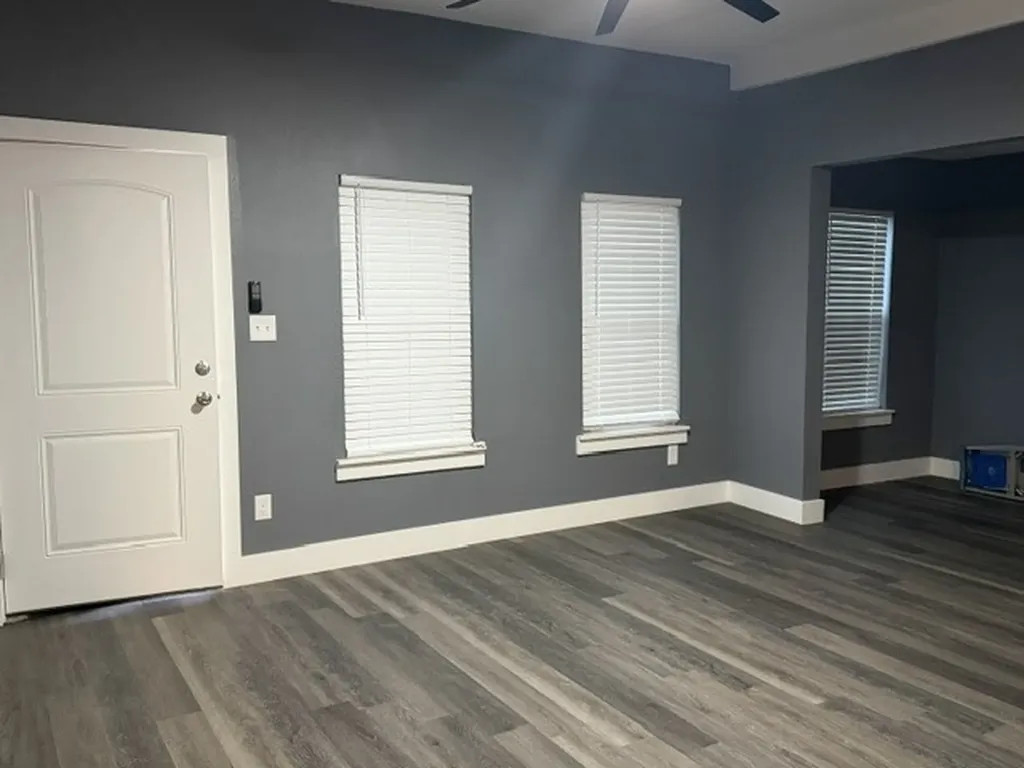 405 E Evans Street Hearne TX 77859