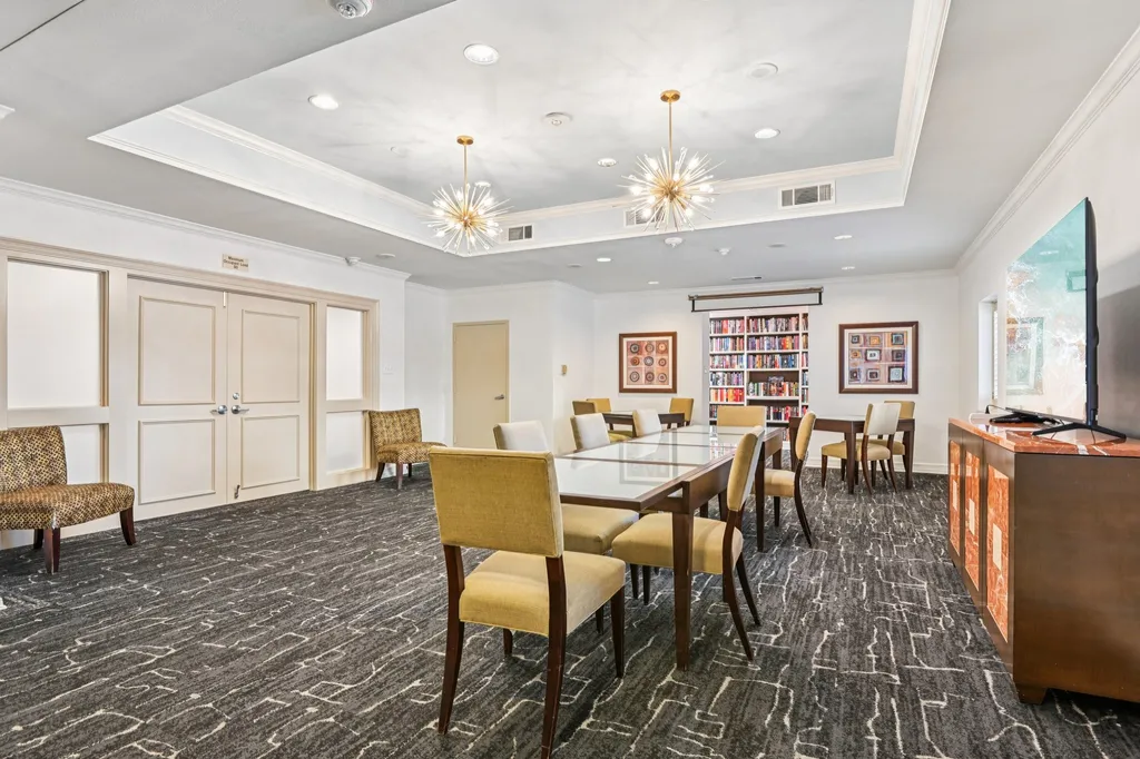 6211 W Northwest Highway Dallas TX 75225