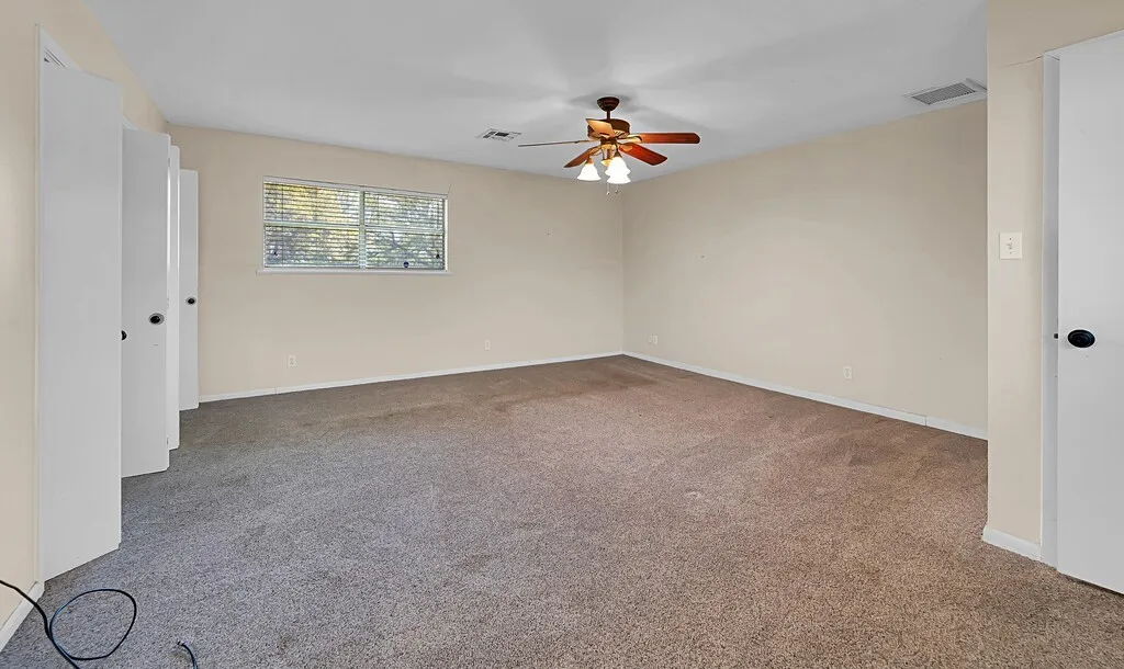 596 Saffle Road Robinson TX 76706