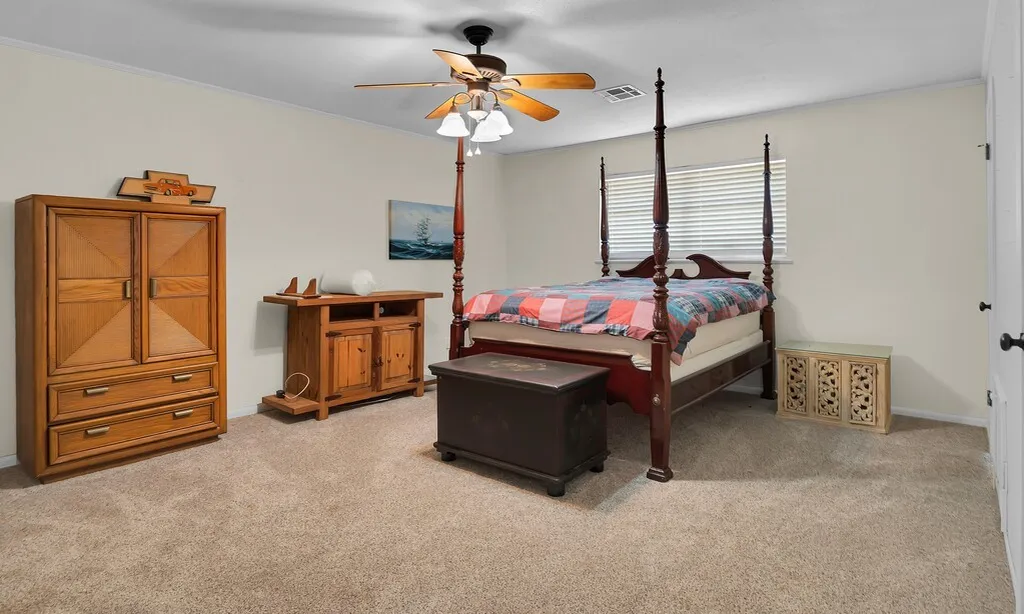 596 Saffle Road Robinson TX 76706