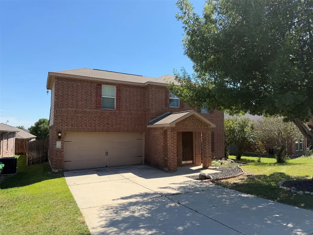 110 Cowpoke Court Newark TX 76071