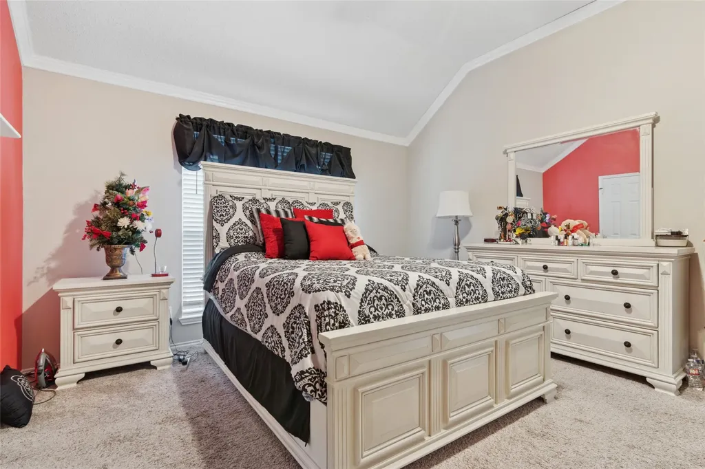 804 Clover Hill Lane Cedar Hill TX 75104