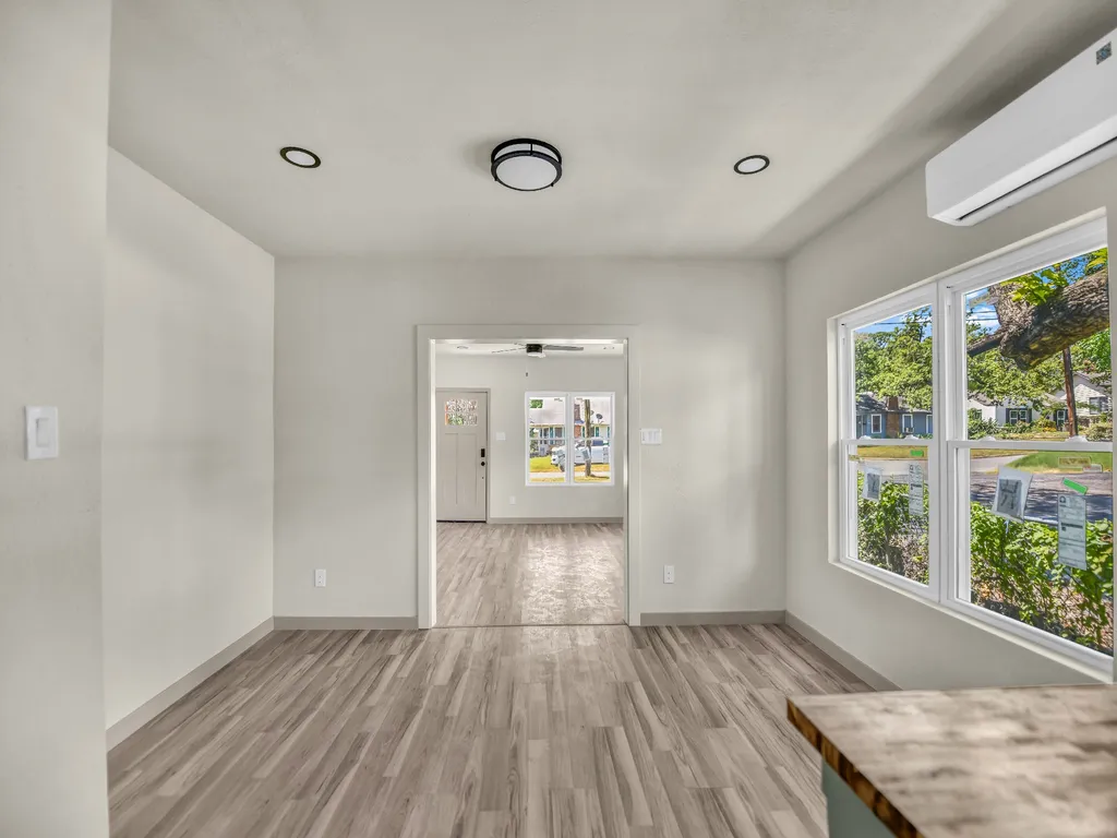4805 Parrish Road Haltom City TX 76117