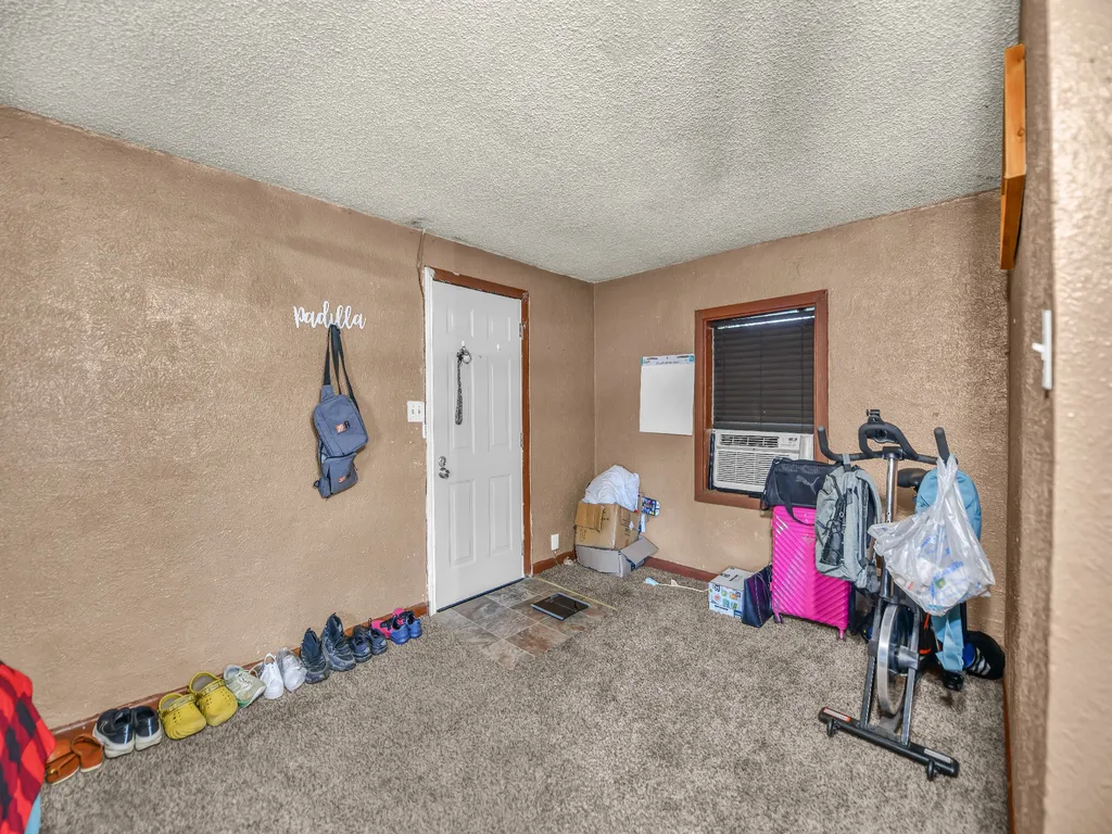 4805 Parrish Road Haltom City TX 76117