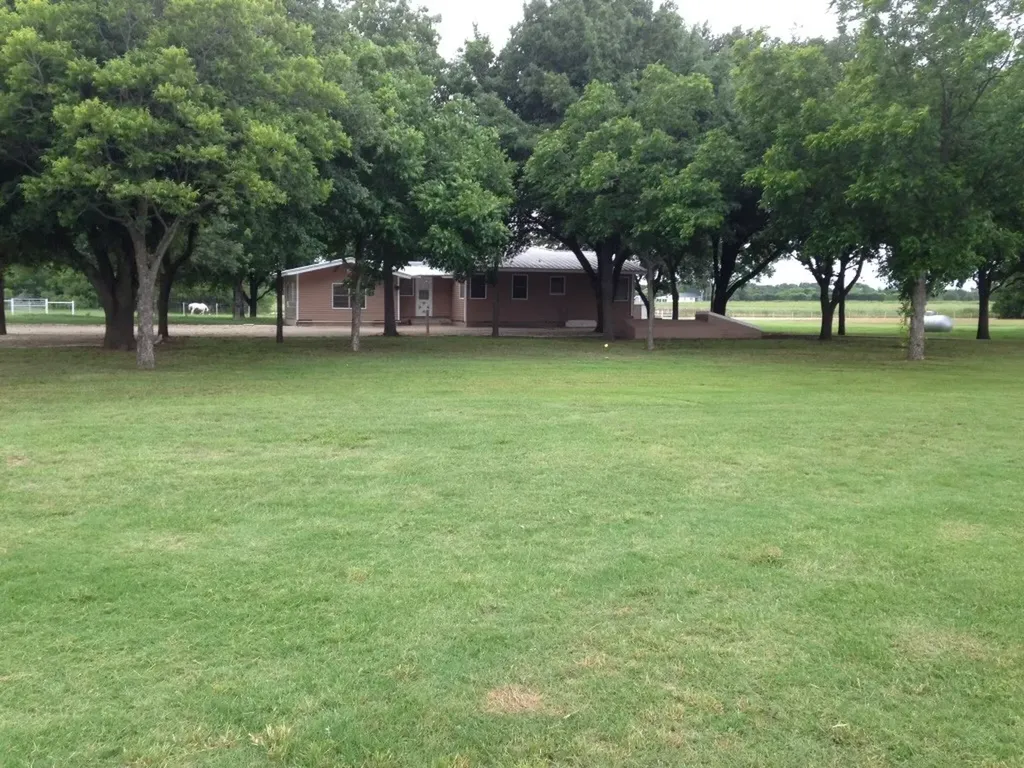 295 Rozwell Pass Waco TX 76705