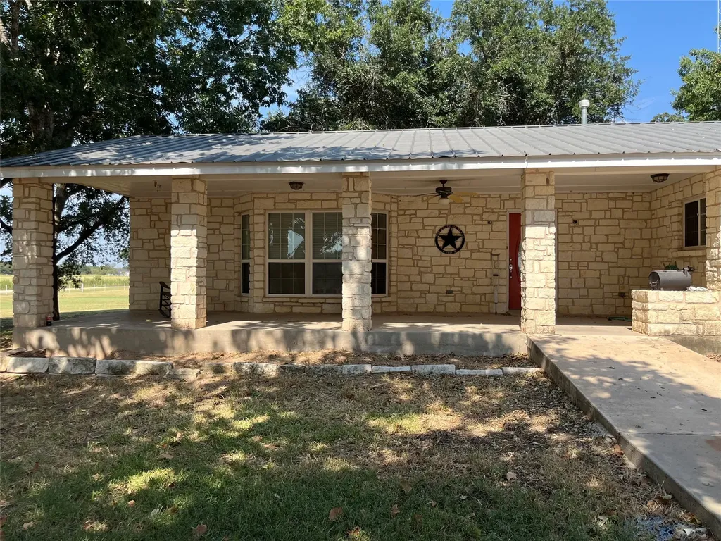295 Rozwell Pass Waco TX 76705