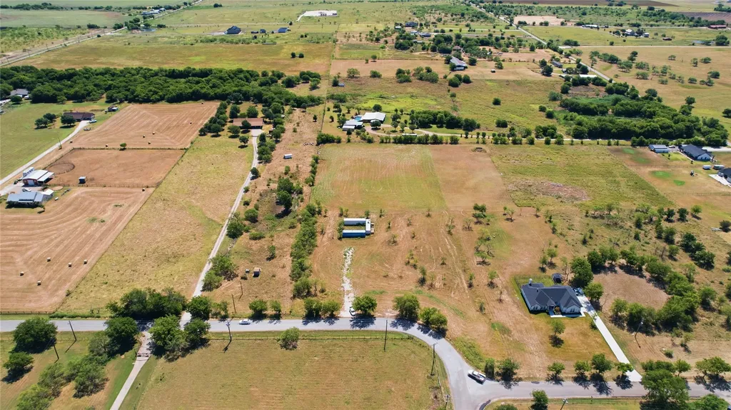 5675 County Road 913 Godley TX 76044