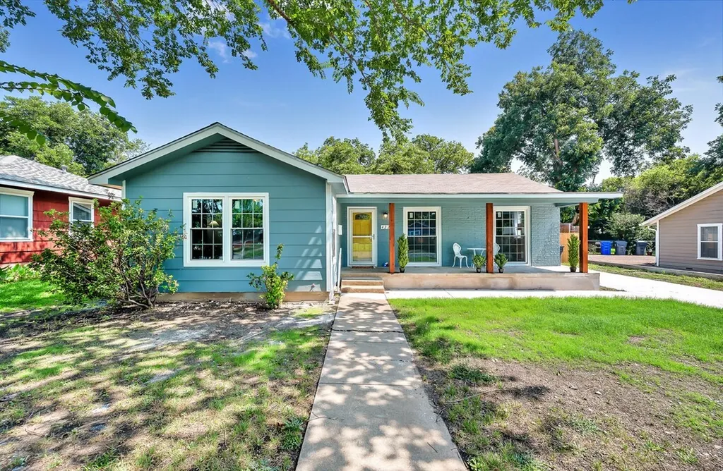 4221 Sanger Avenue Waco TX 76710