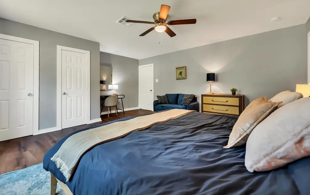 4221 Sanger Avenue Waco TX 76710