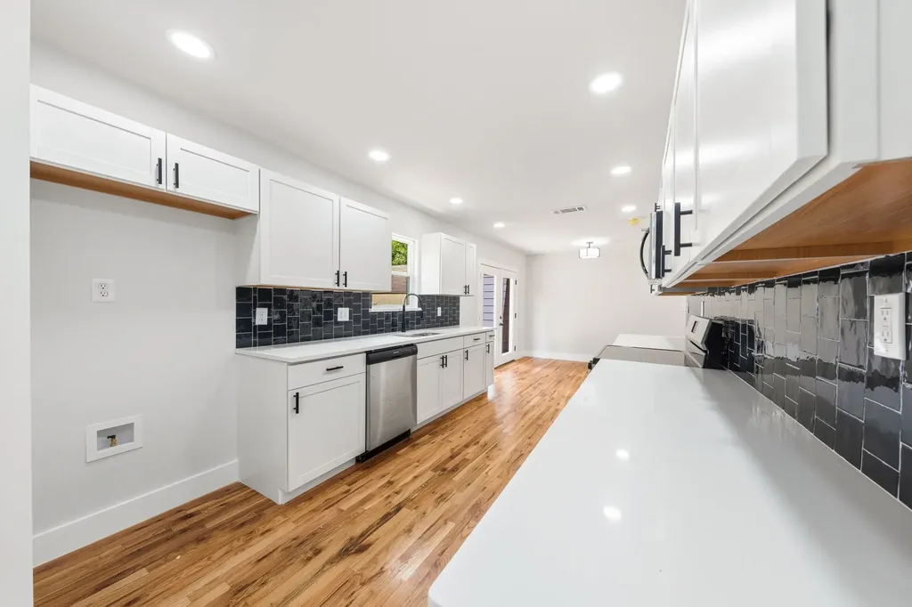 3523 Brandon Street Dallas TX 75211