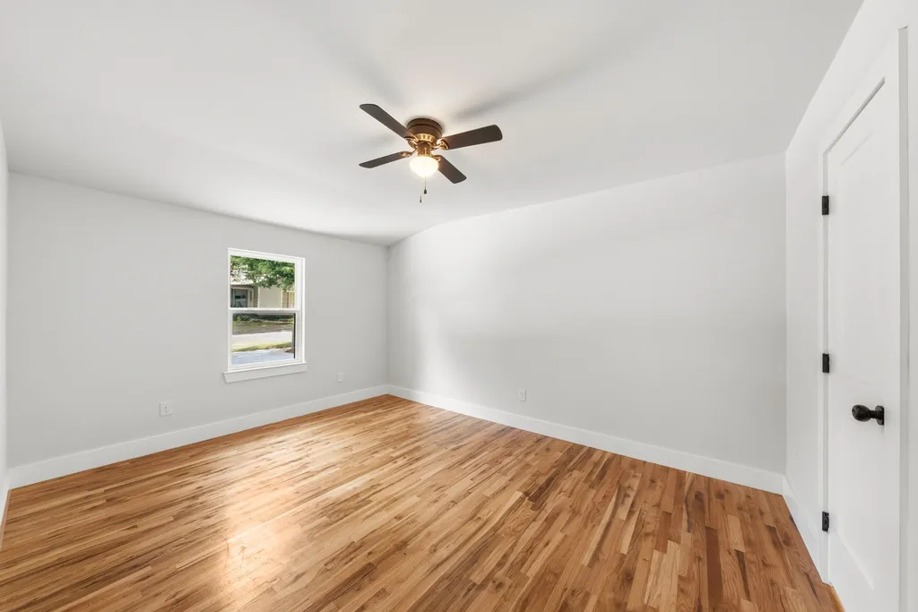 3523 Brandon Street Dallas TX 75211