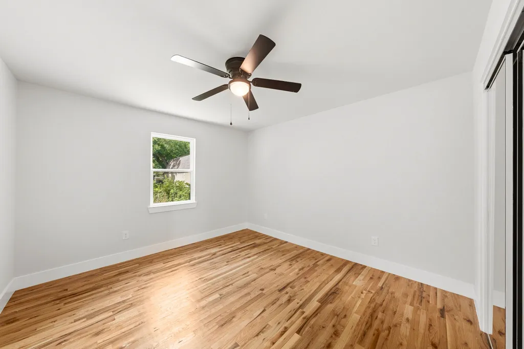 3523 Brandon Street Dallas TX 75211