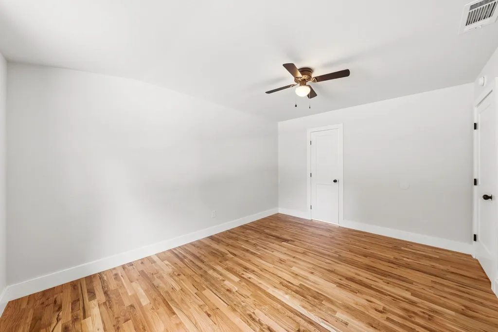 3523 Brandon Street Dallas TX 75211