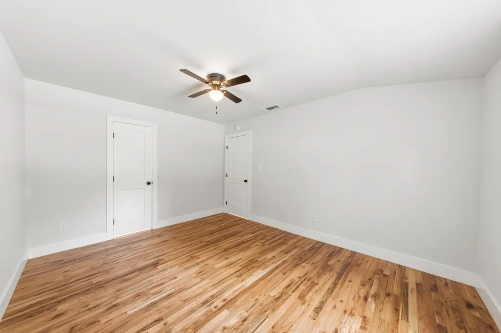 3523 Brandon Street Dallas TX 75211