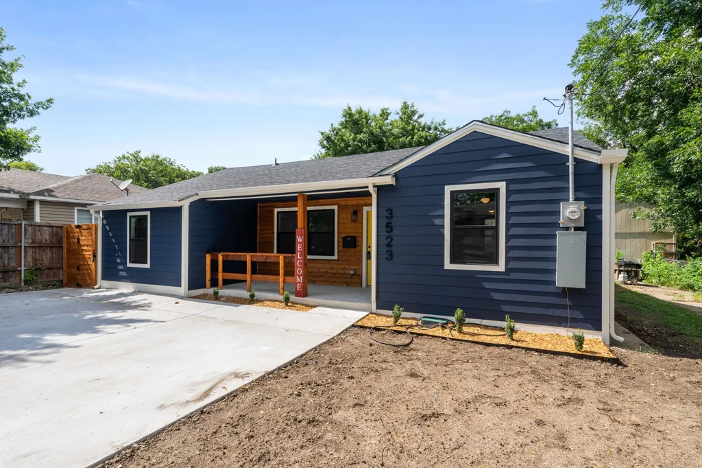 3523 Brandon Street Dallas TX 75211