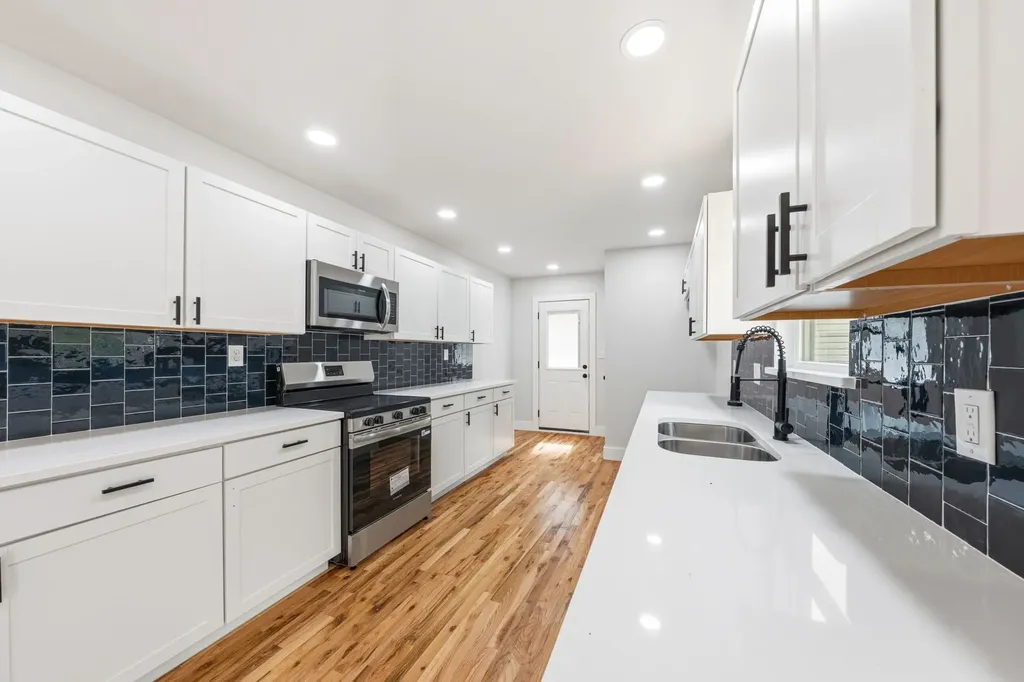 3523 Brandon Street Dallas TX 75211