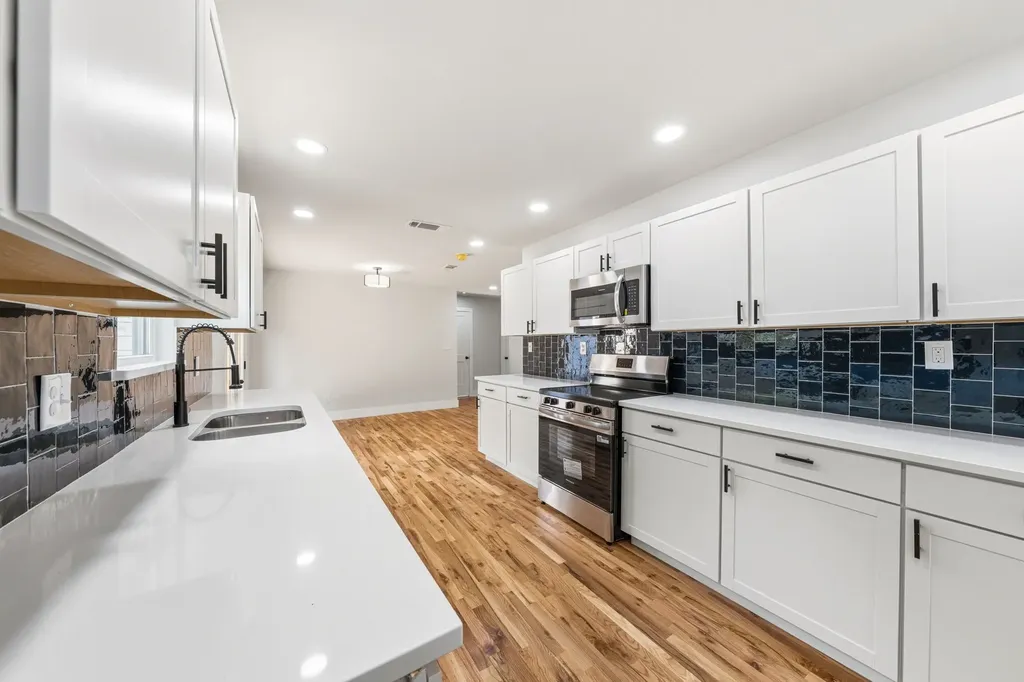 3523 Brandon Street Dallas TX 75211