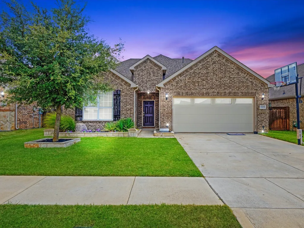 3809 Cicada Lane Mansfield TX 76084