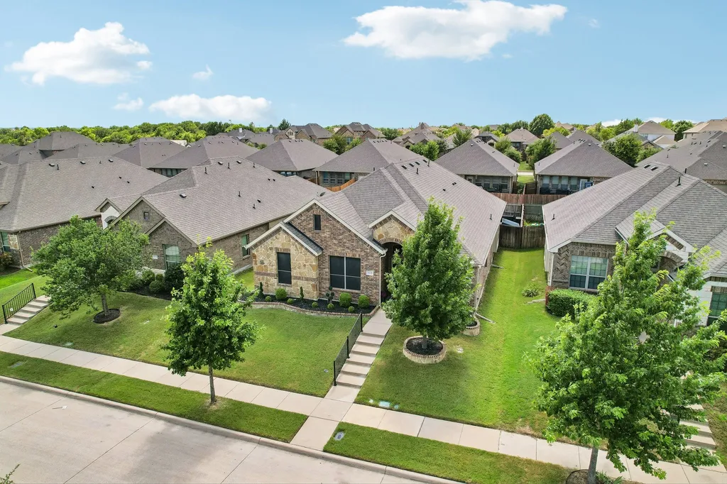 113 Cool Meadows Lane Red Oak TX 75154