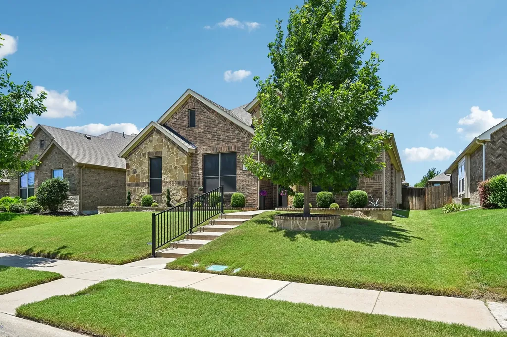 113 Cool Meadows Lane Red Oak TX 75154