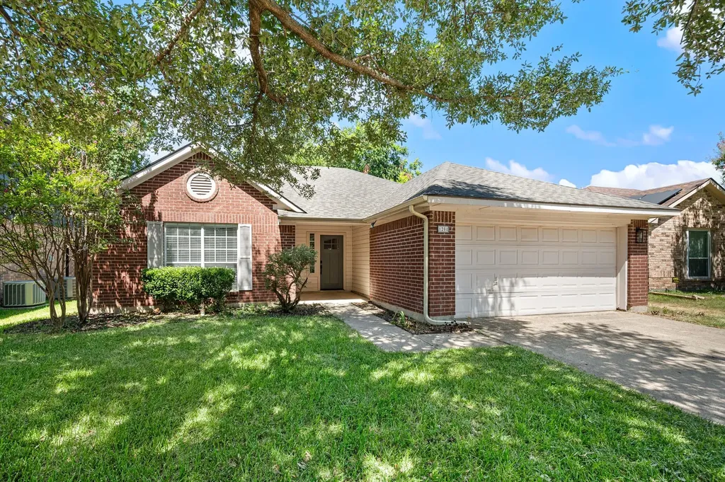 1208 Hanover Drive Euless TX 76040