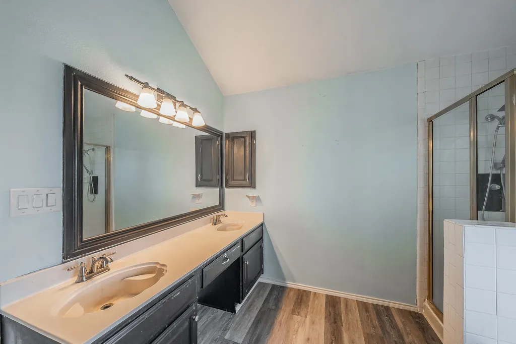 8505 Mystic Trail Fort Worth TX 76118