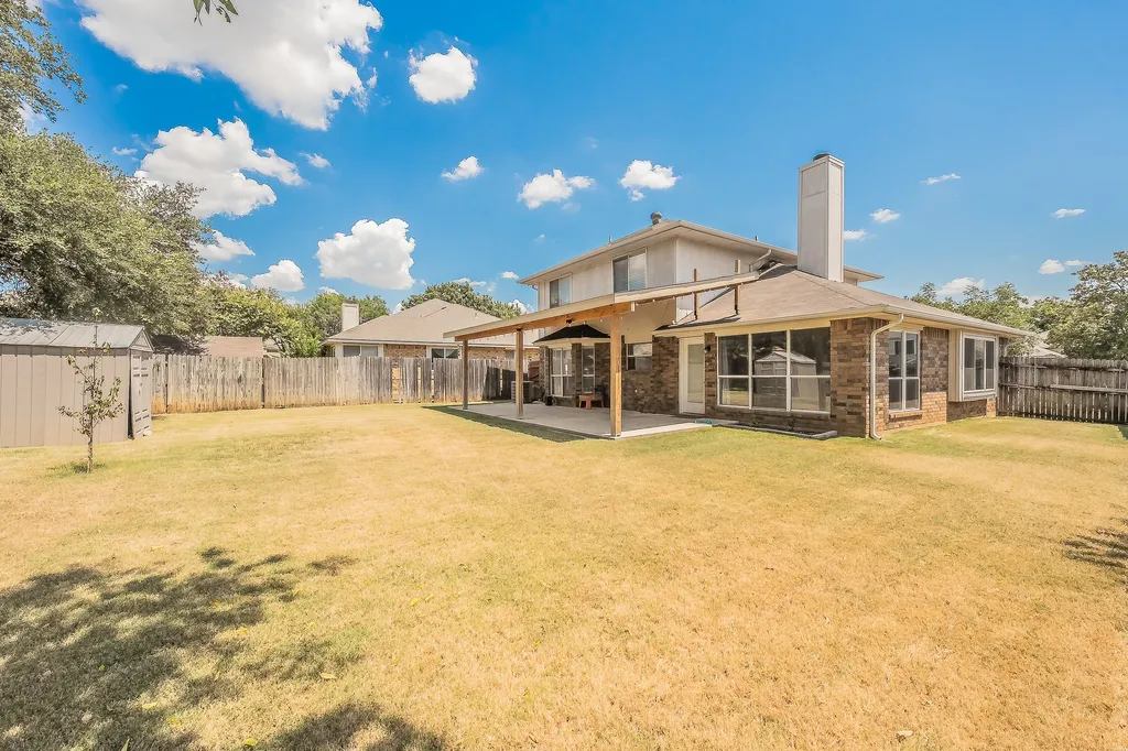 8505 Mystic Trail Fort Worth TX 76118