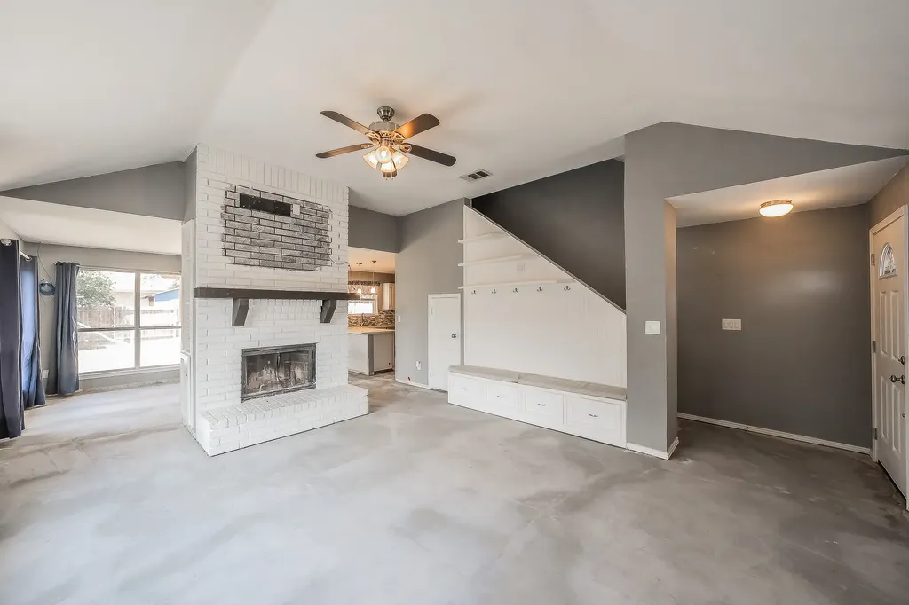 8505 Mystic Trail Fort Worth TX 76118