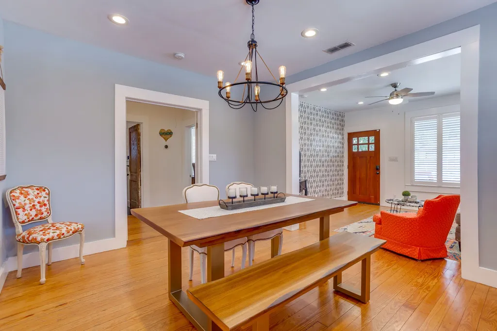 1126 Hawthorne Avenue Fort Worth TX 76110