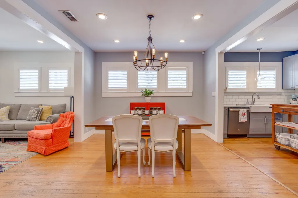 1126 Hawthorne Avenue Fort Worth TX 76110