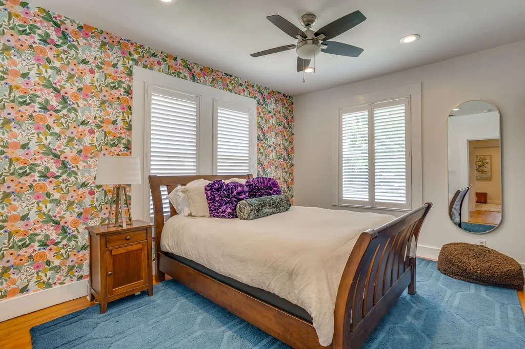 1126 Hawthorne Avenue Fort Worth TX 76110