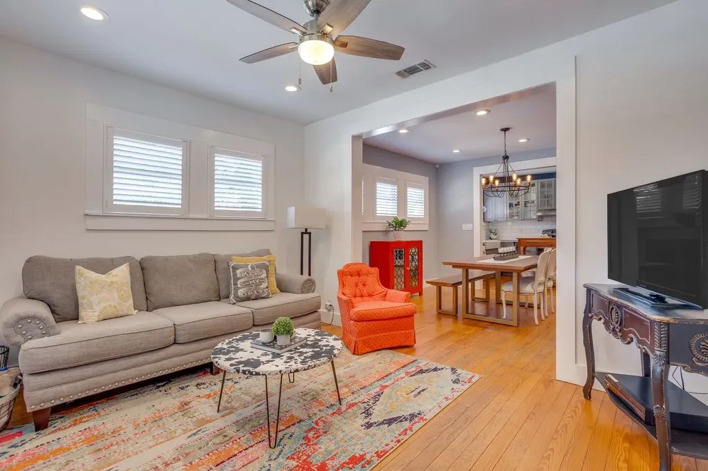 1126 Hawthorne Avenue Fort Worth TX 76110
