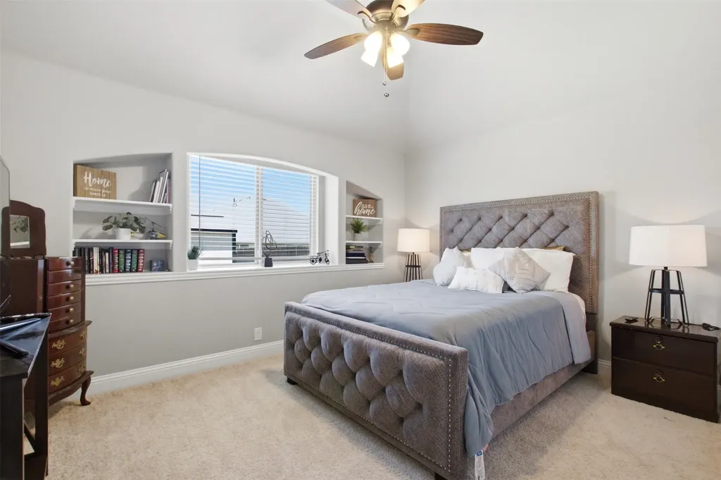 540 Ramon Street Burleson TX 76028