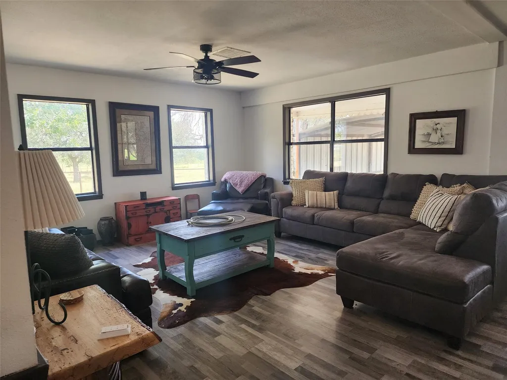 4030 Highway 2247 Comanche TX 76442
