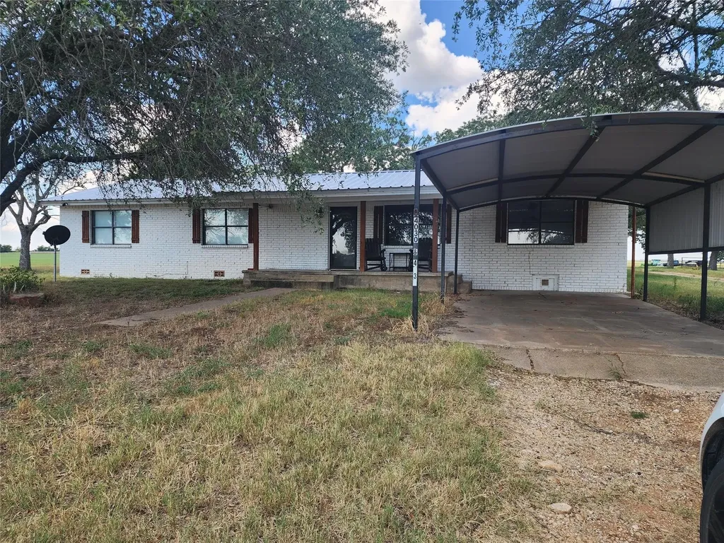 4030 Highway 2247 Comanche TX 76442