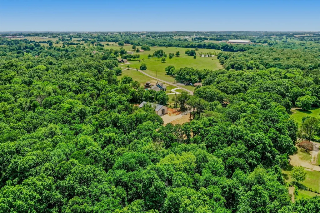 400 Wild Wood Lane Whitesboro TX 76273