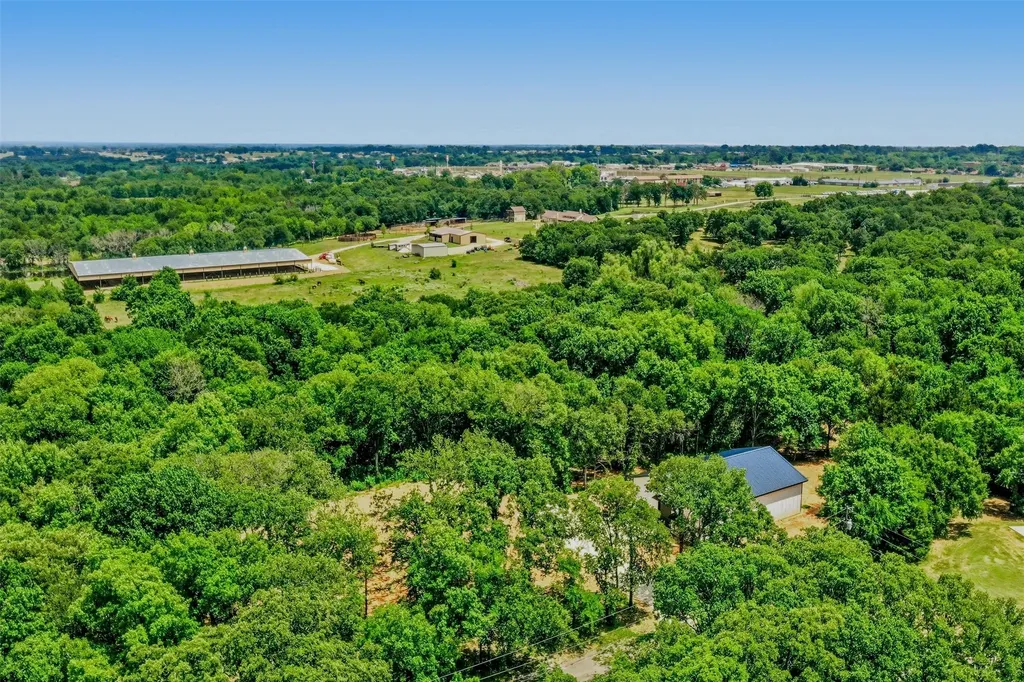400 Wild Wood Lane Whitesboro TX 76273