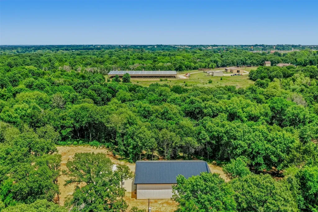 400 Wild Wood Lane Whitesboro TX 76273