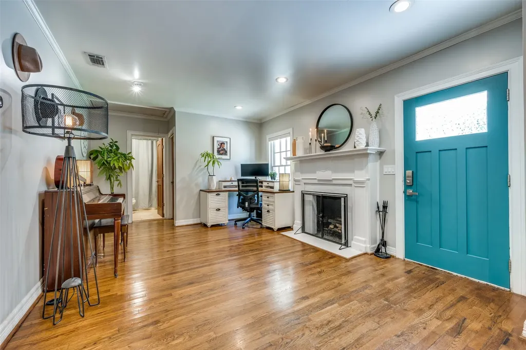 1106 Tenison Memorial Drive Dallas TX 75223